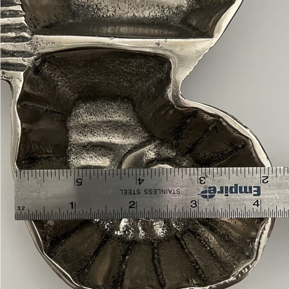 MUDPIE Silver Seahorse Shell Art Decor - Picture 8 of 11